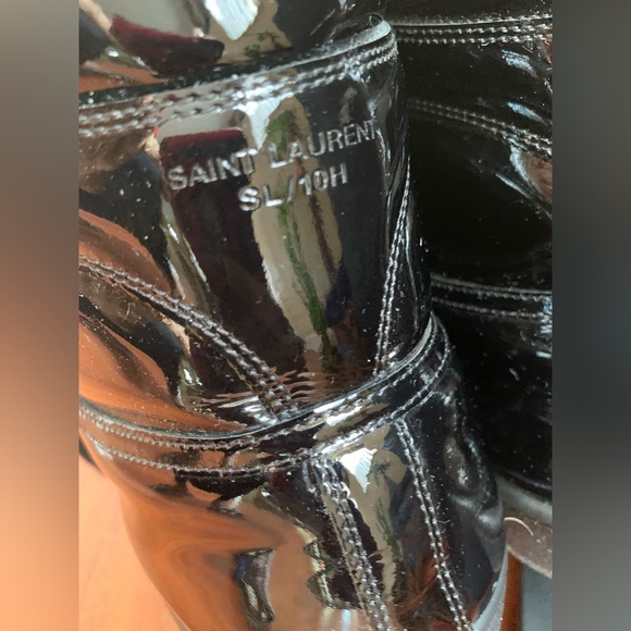 Yves Saint Laurent Sneakers - Picture 6 of 10